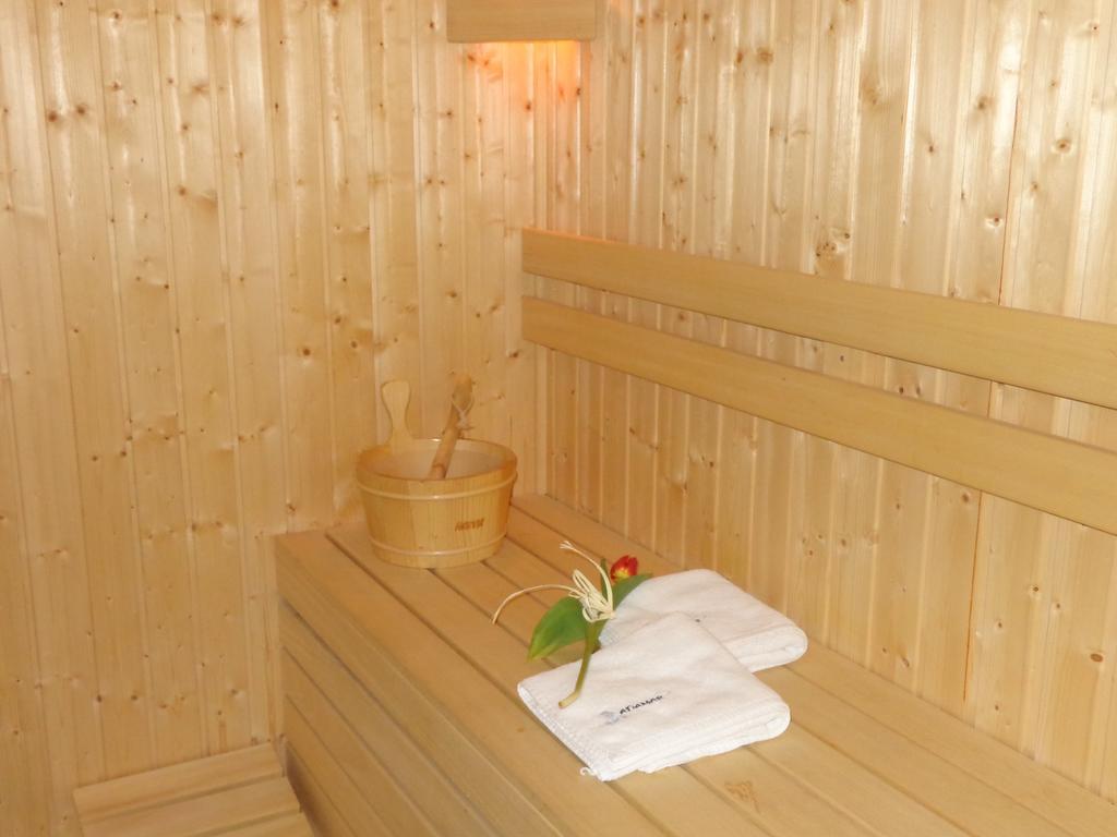 Adamar Jastrzebia Gora Bed & Breakfast Bagian luar foto