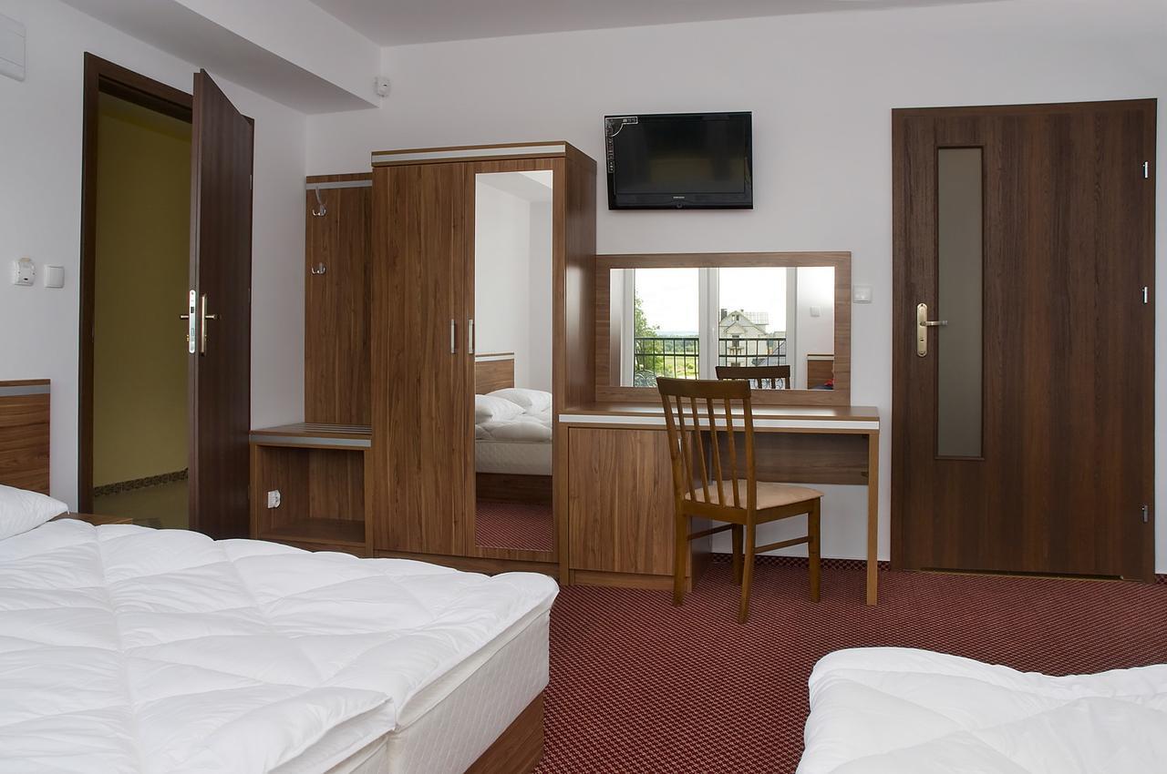 Adamar Jastrzebia Gora Bed & Breakfast Bagian luar foto