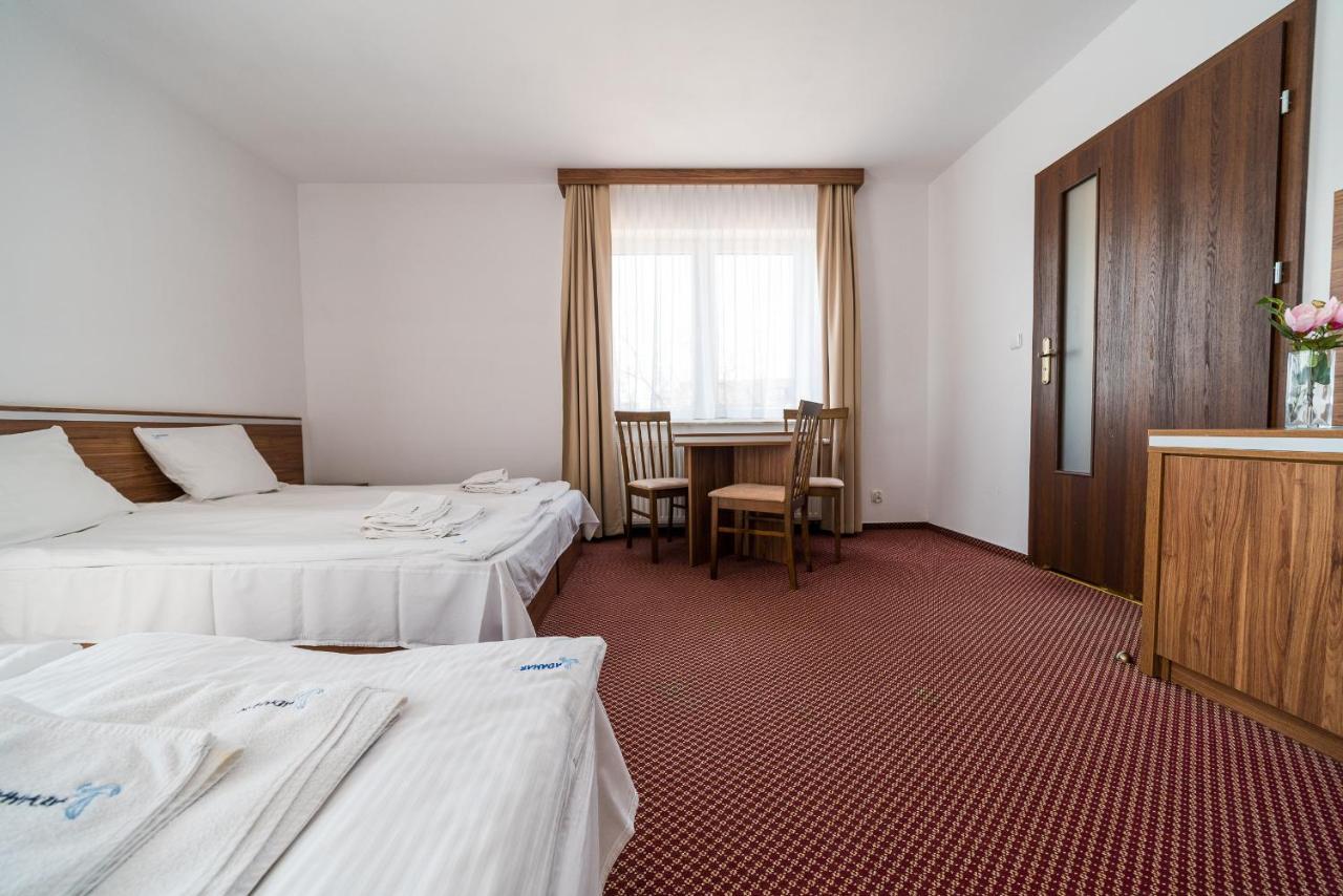 Adamar Jastrzebia Gora Bed & Breakfast Bagian luar foto