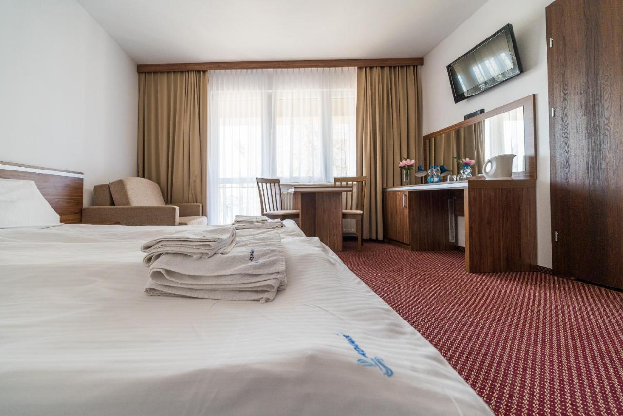 Adamar Jastrzebia Gora Bed & Breakfast Bagian luar foto